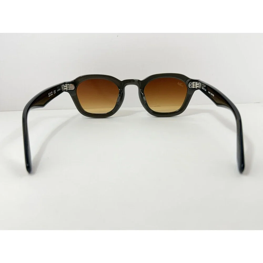 Akila Always Inspired Women's Sunglasses Smoke Frame Brown Gradient Lenses